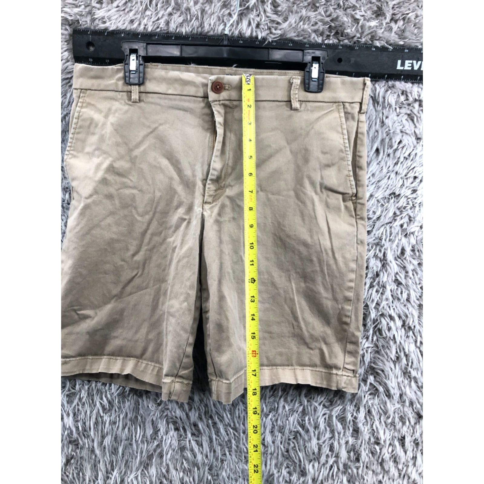Izod IZOD Bermuda Shorts Mens 33 Beige Mid Rise 10in Inseam 5-Pocket Knit Cotton Blend Flat Front Regular Size US 33 - 3 Thumbnail