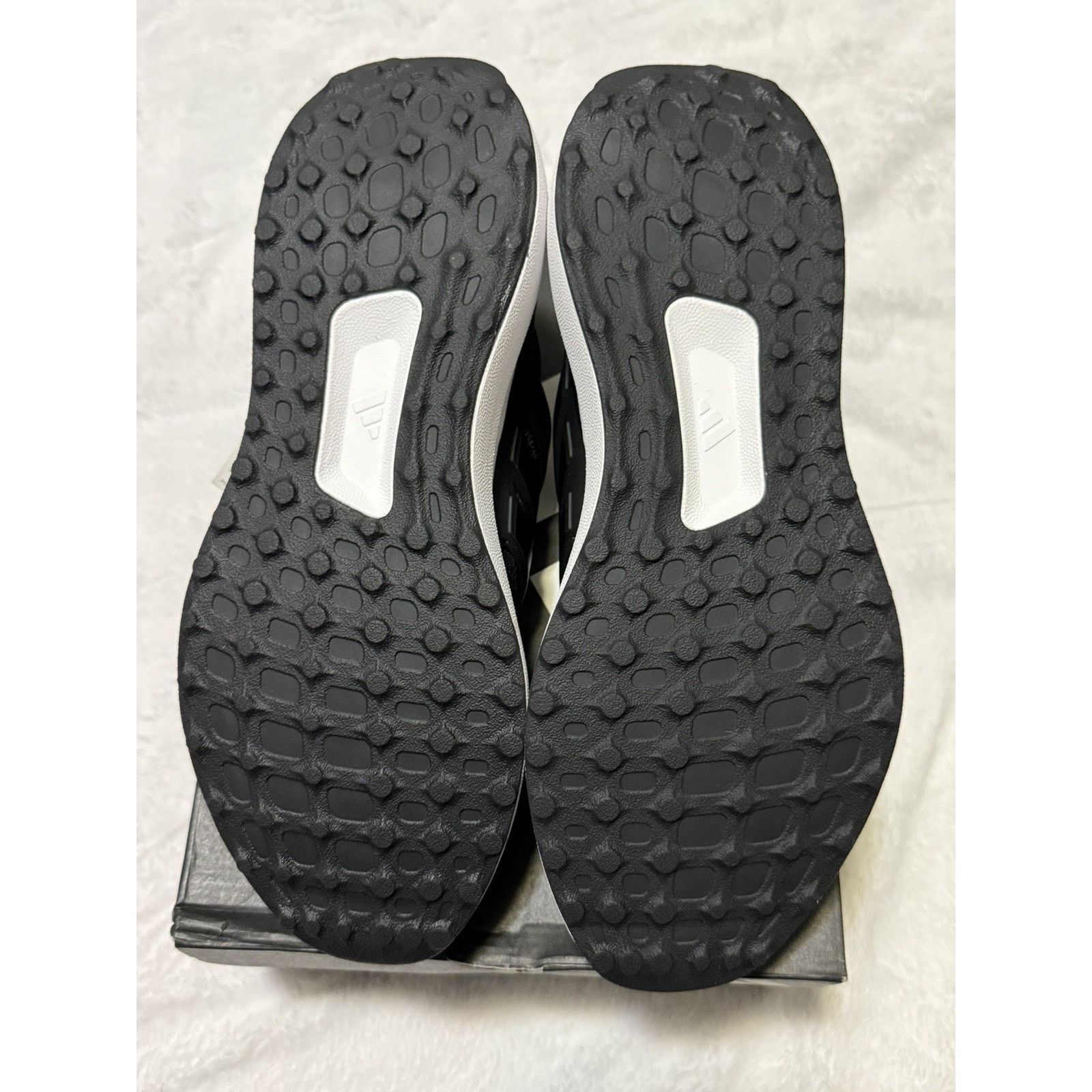 Adidas Adidas Ultradream DNA Women Sz 9.5 , Men 8.5 Running JS0334 Size US 8.5 / EU 41-42 - 5 Thumbnail