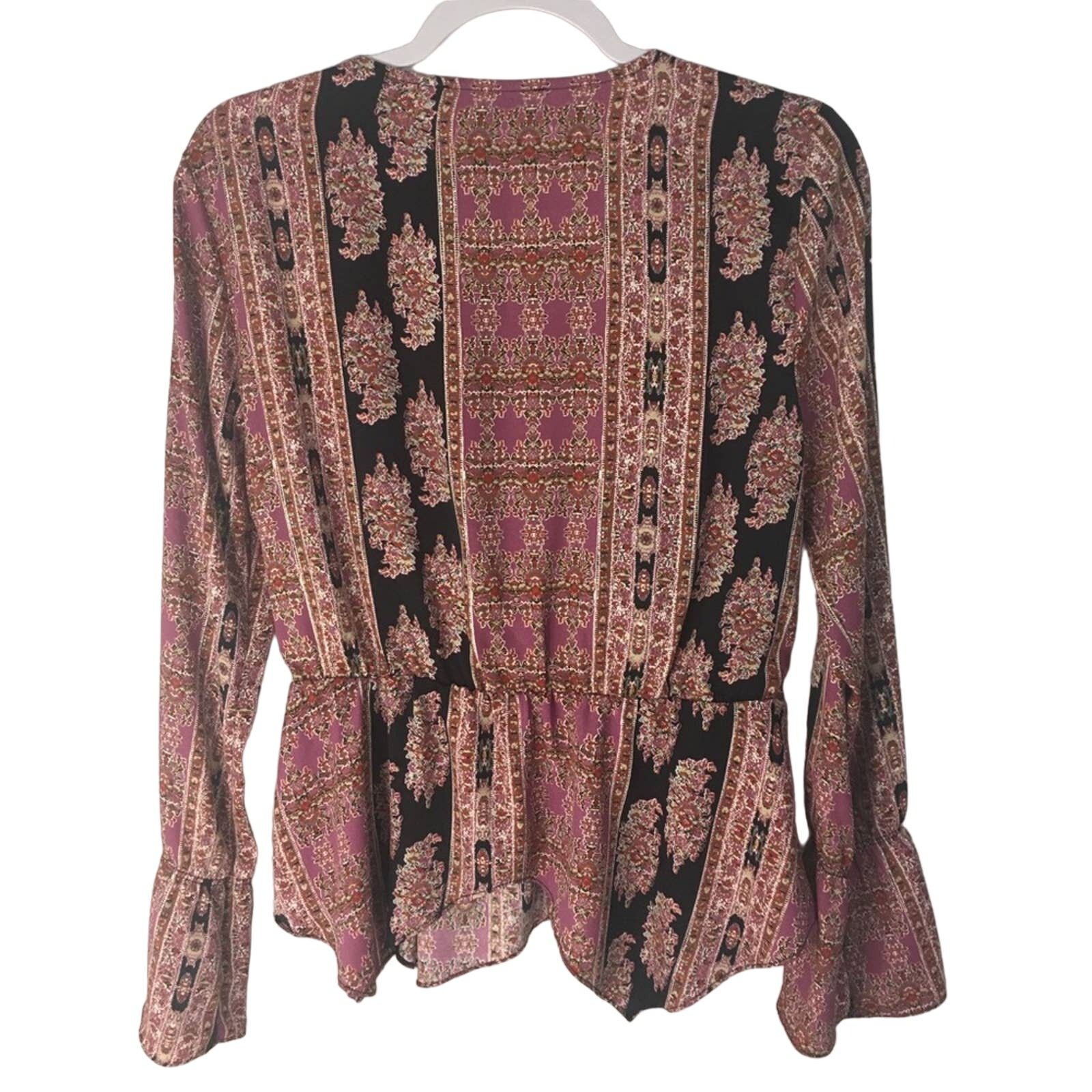 Bcbgmaxazria NWT BCBGMazAzria Women's Woven Top Blouse Size Medium Size M / US 6-8 / IT 42-44 - 2 Thumbnail