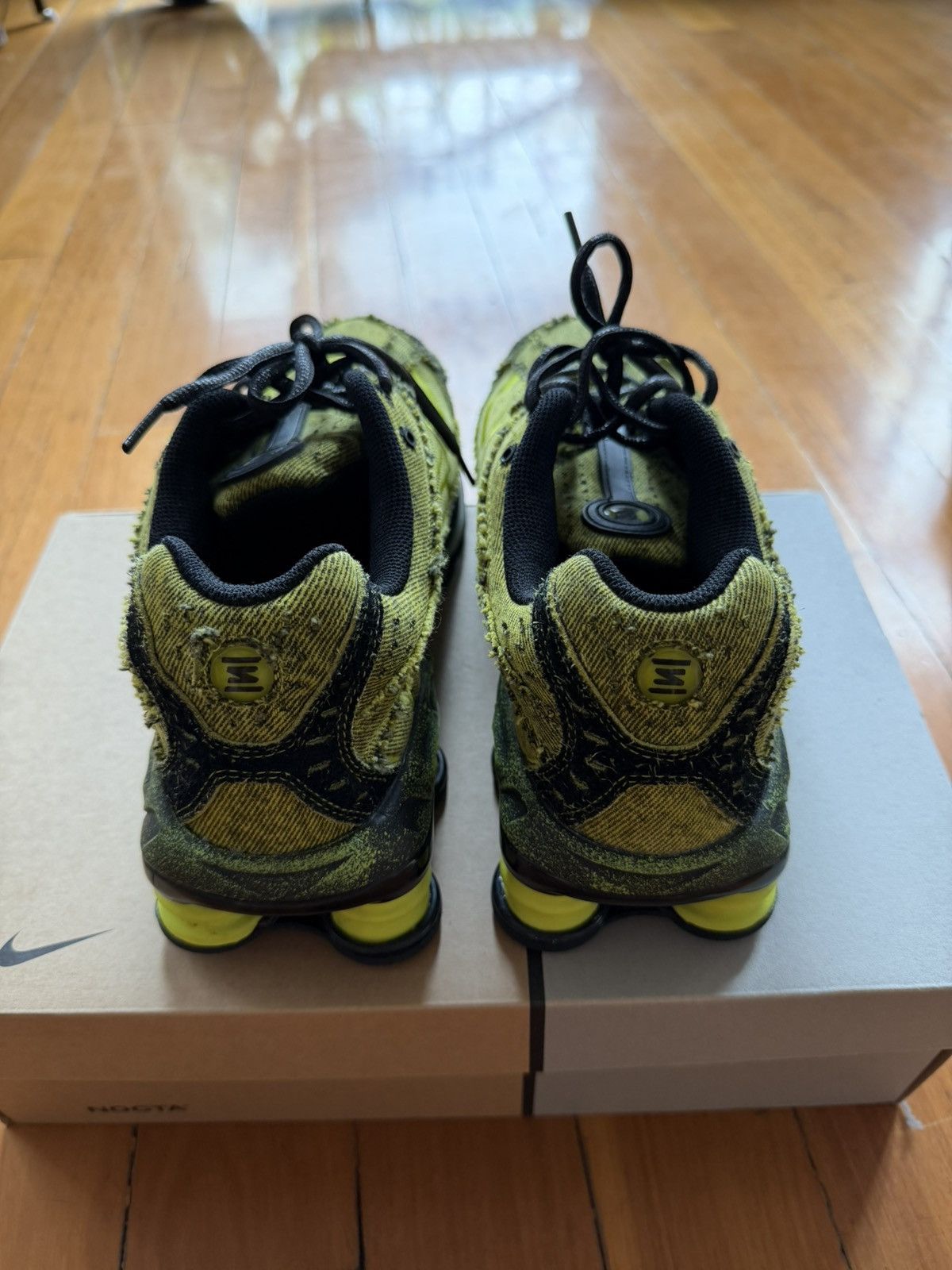 Nike Nike Shox Ride 2 PRM - Black/Bright Cactus-Cyber Volt Size US 9.5 / EU 42-43 - 3 Thumbnail