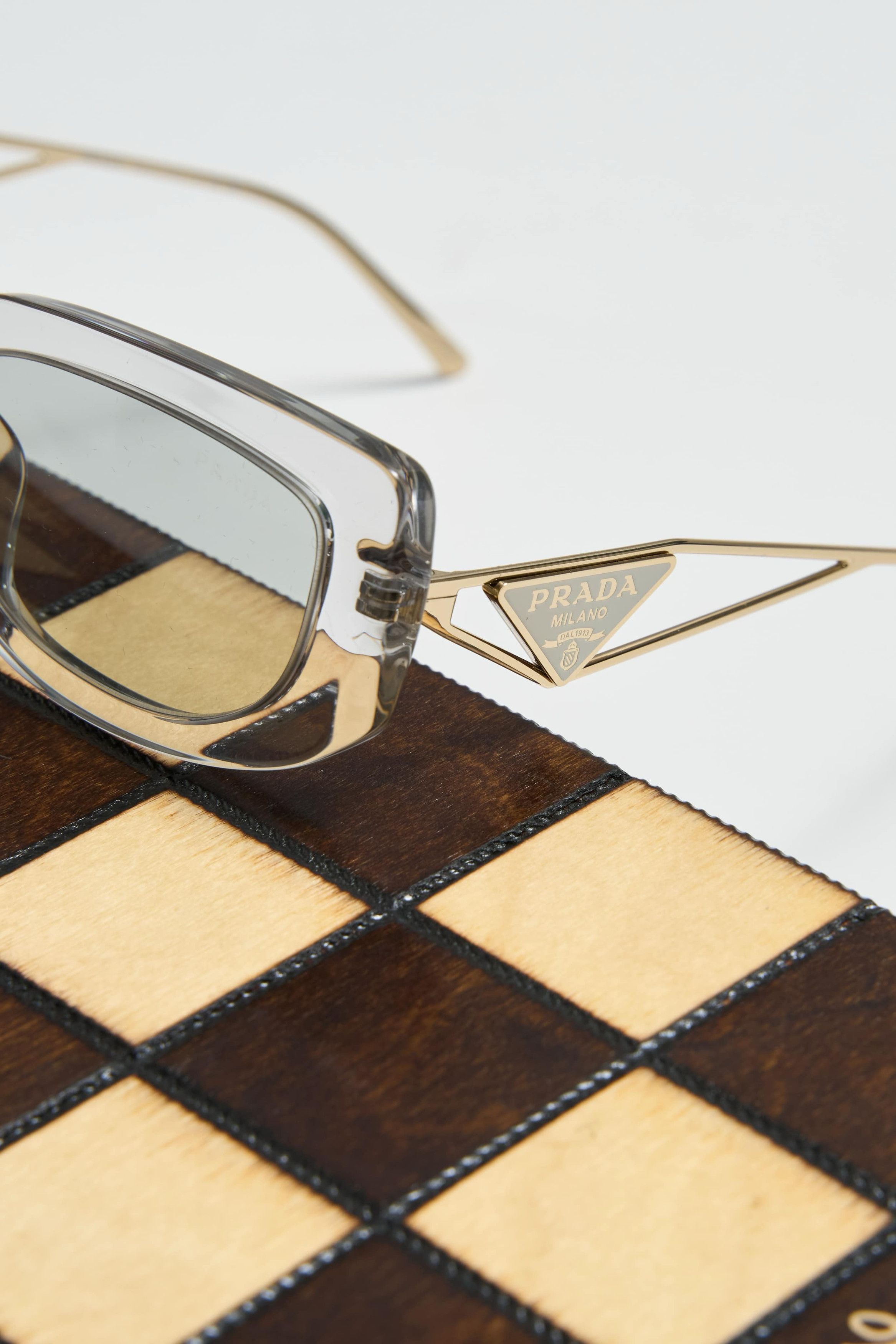 Prada PRADA 0PR 14YS 12R50K SUNGLASSES Size ONE SIZE - 7 Thumbnail