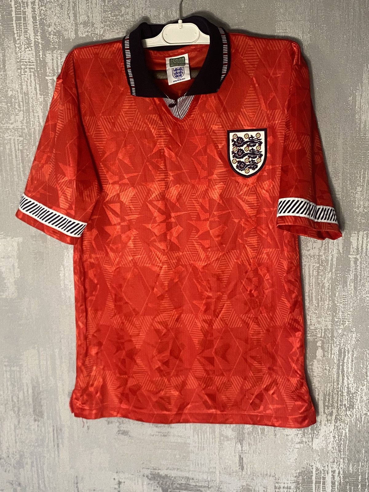 Other UK × Vintage Vintage England Score Draw Soccer Jersey National Team Size US S / EU 44-46 / 1 - 1 Thumbnail