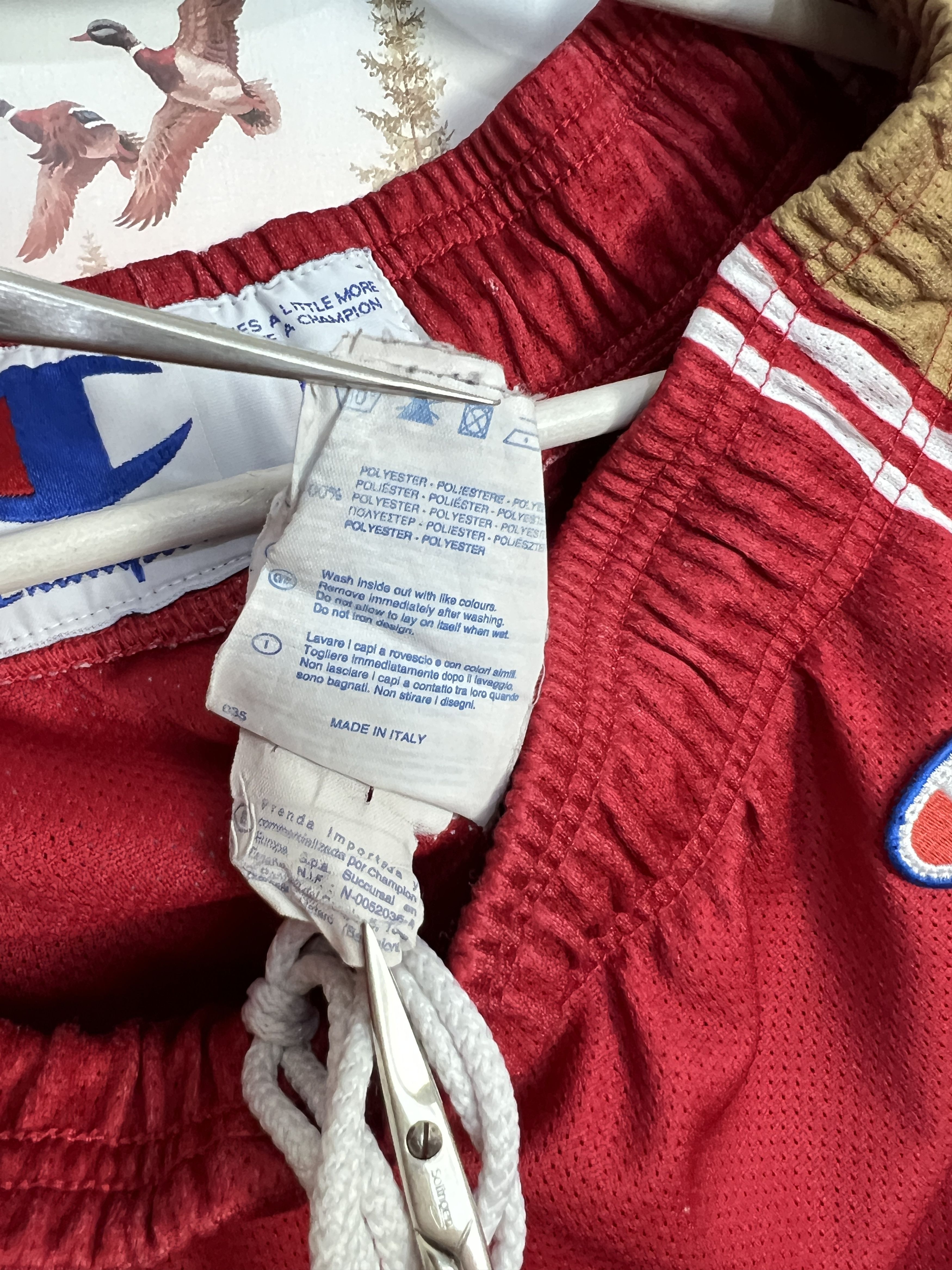 Champion Vintage 90's NBA Cleveland Cavaliers Shorts Champion James M Size US 32 / EU 48 - 13 Thumbnail