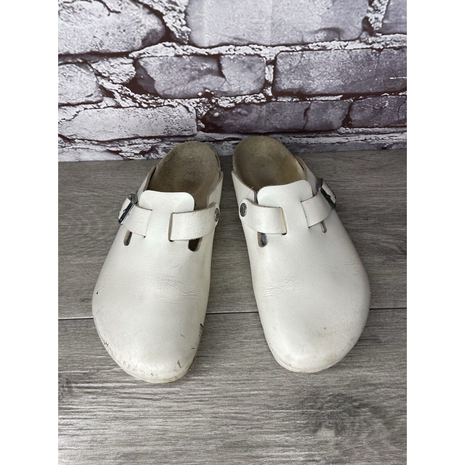 Birkenstock Birkenstock Boston White Leather Strap Slides Clogs Shoes Wo Size US 6.5 / IT 36.5 - 15 Thumbnail