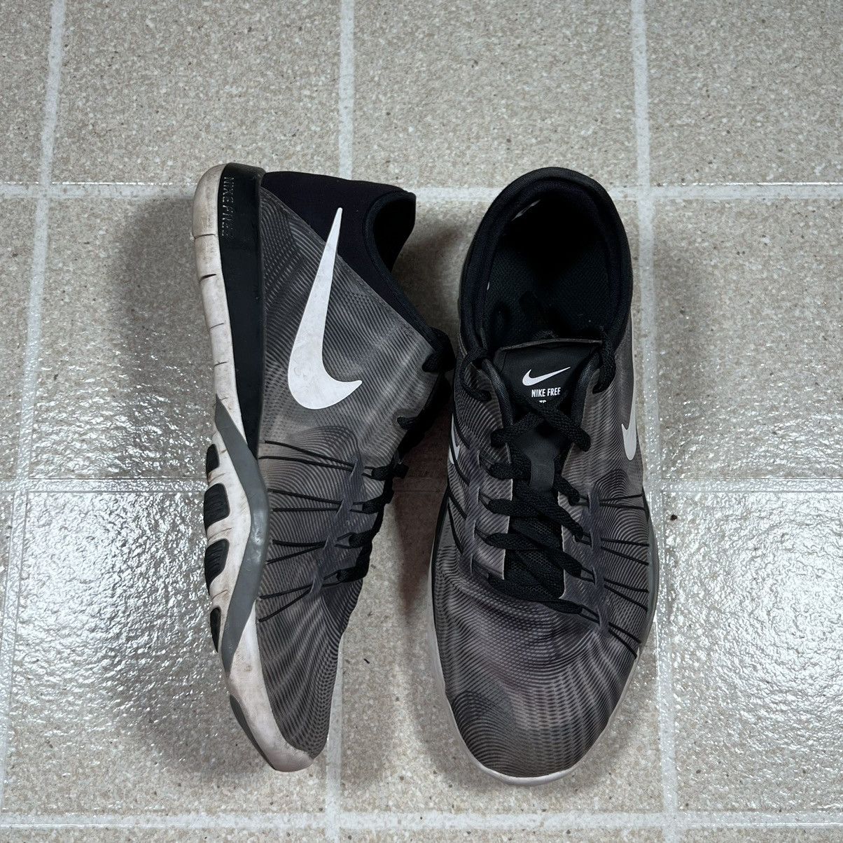 Nike Nike Free TR6 Womens Black Gray Athletic Running Shoes Size US 7.5 / EU 40-41 - 1 Thumbnail