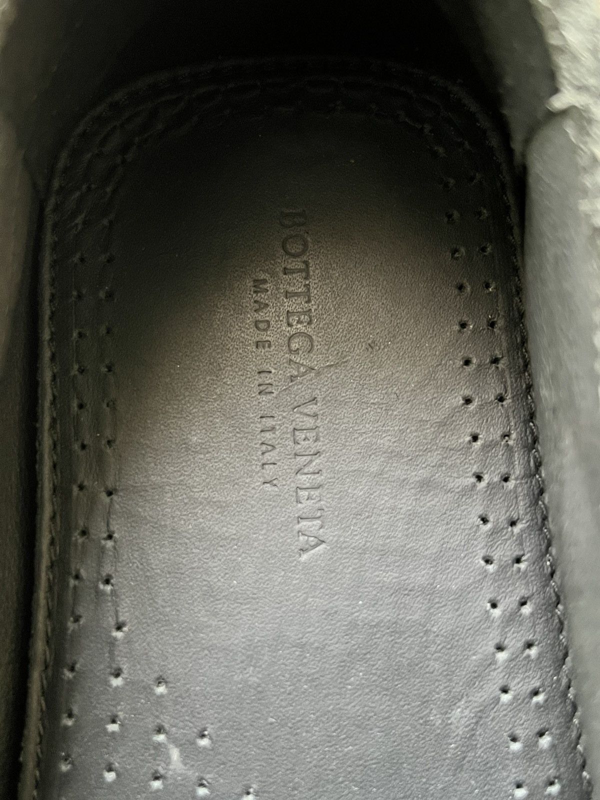Bottega Veneta BOTTEGA VENETA SUED LOAFERS Size US 7 / EU 40 - 11 Thumbnail