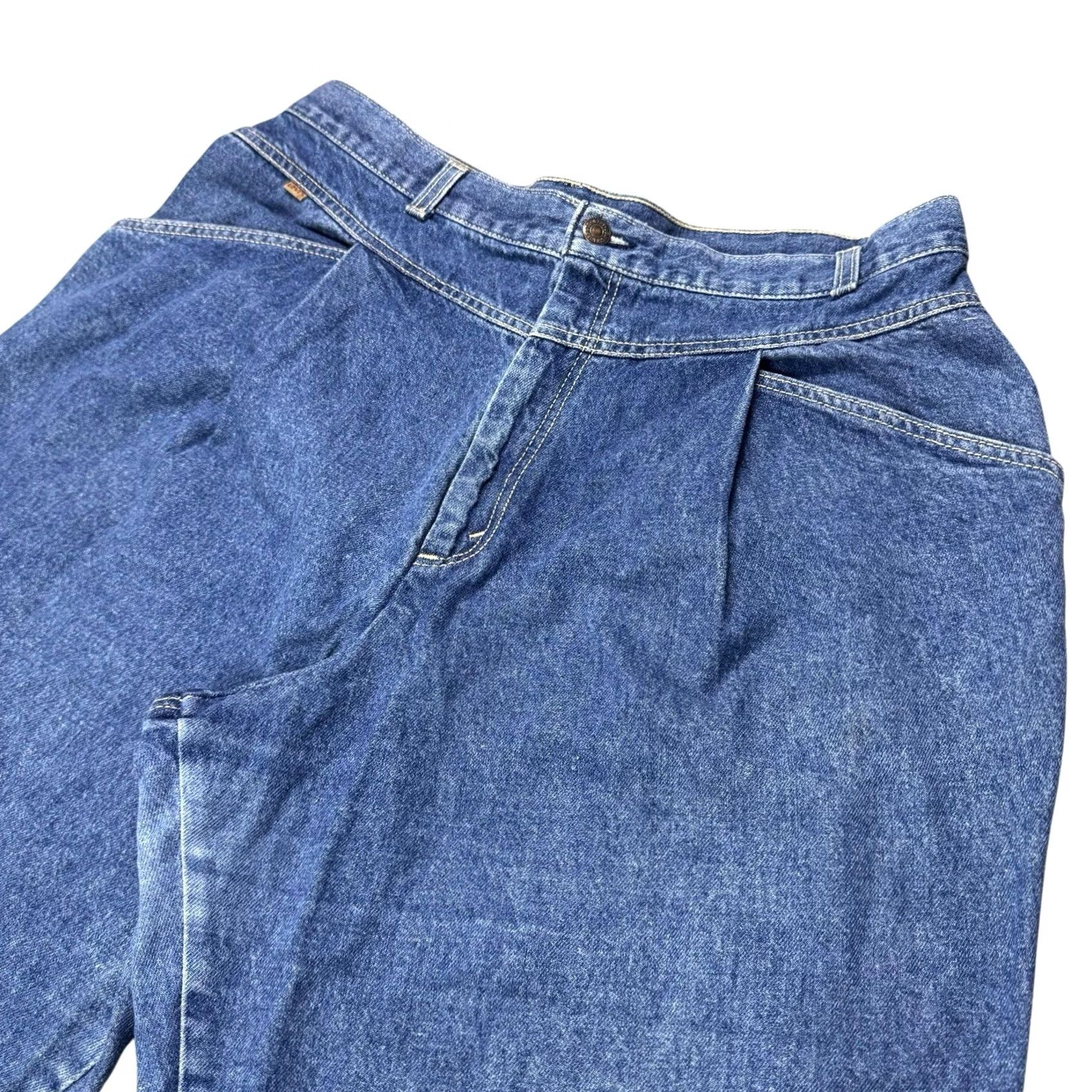 Levi's VINTAGE Levi's Jeans Women 24W USA Made Tapered Grunge Skater Leather? (Note: No extra info) Size 42" / US 20 - 2 Thumbnail