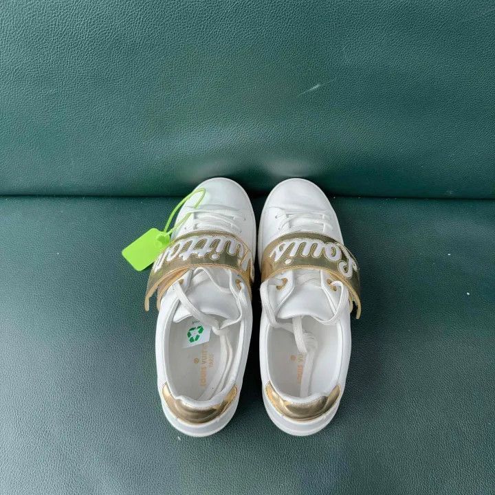 Louis Vuitton Louis Vuitton Casual Sneakers with Gold Accent -2508 Size US 6.5 / EU 39-40 - 8 Thumbnail