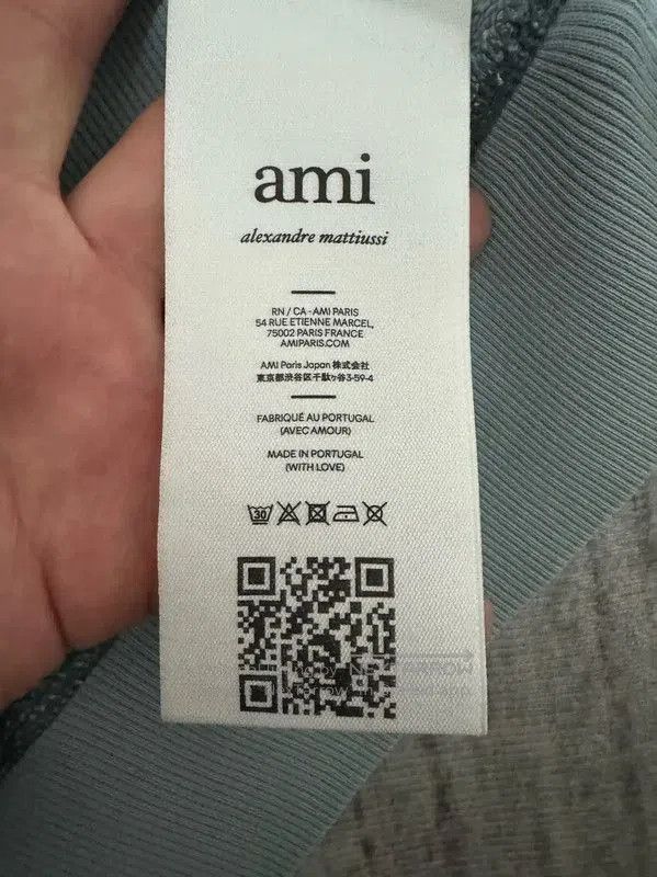 AMI AMI Paris Men's Aqua Cotton Embroidered Sweatshirt . Size US S / EU 44-46 / 1 - 5 Thumbnail