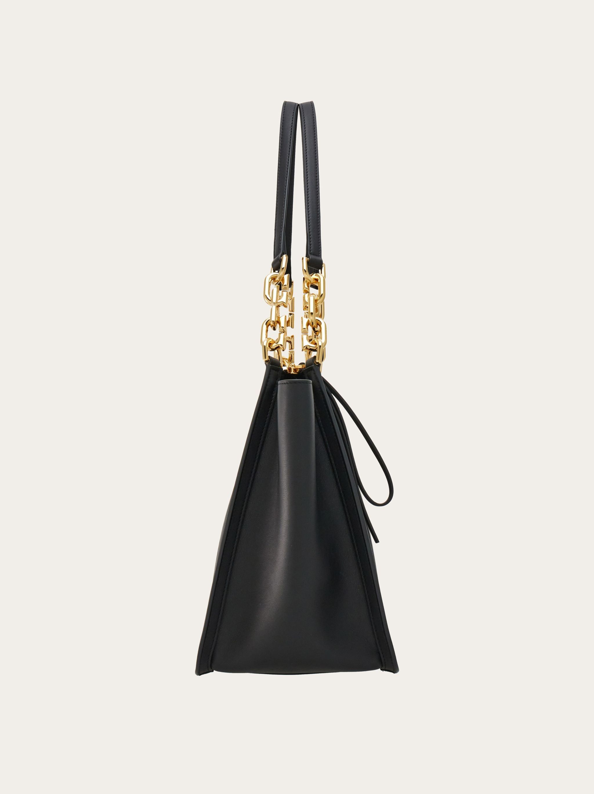 Salvatore Ferragamo o1s1rm0924 Size: OS / Panelled Leather Tote Bag in Black Size ONE SIZE - 4 Thumbnail