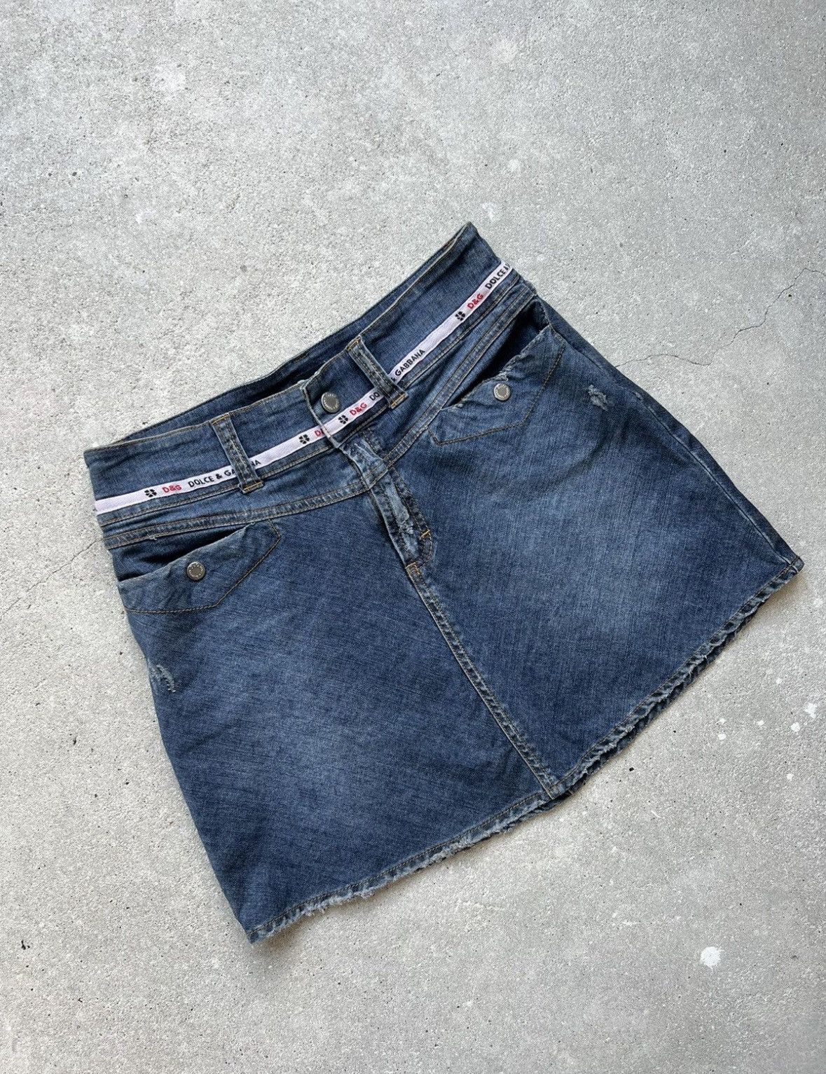 Dolce & Gabbana Vintage Dolce&Gabbana Denim Skirt Size 30" / US 8 / IT 44 - 2 Thumbnail