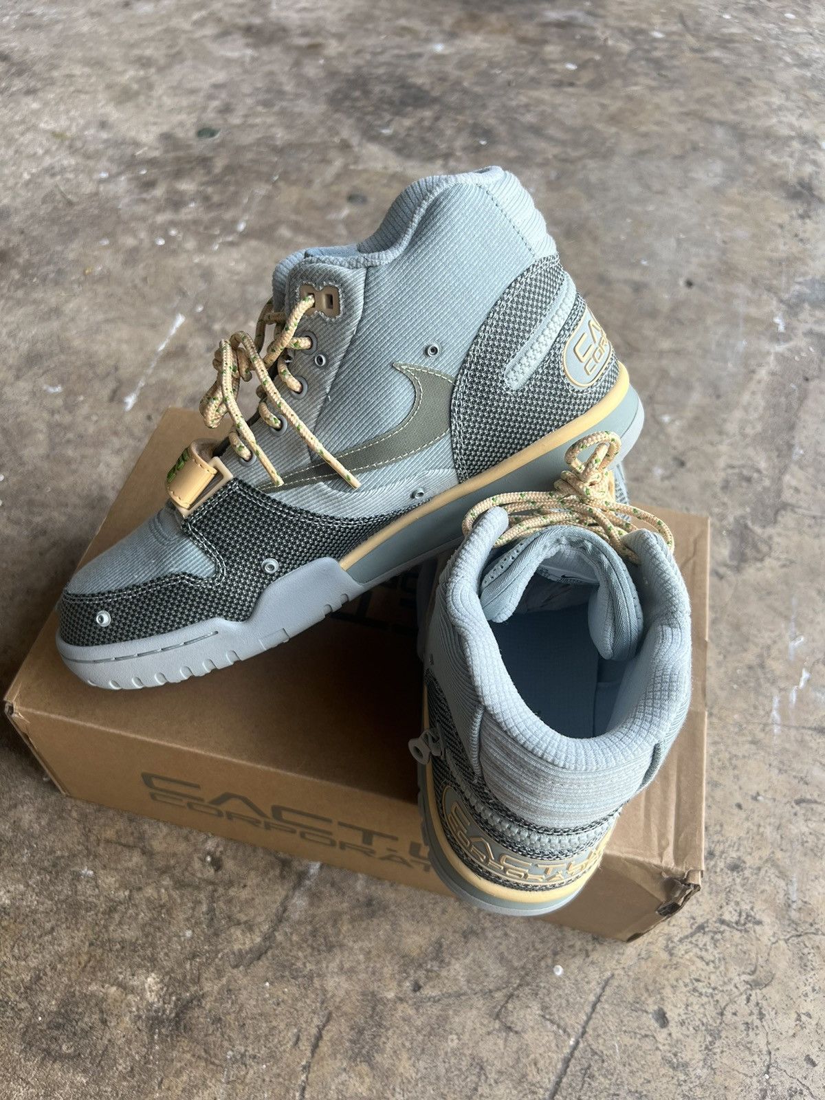 Nike × Travis Scott Nike AIR TRAINER 1 Cactus Jack Size US 8.5 / EU 41-42 - 4 Thumbnail