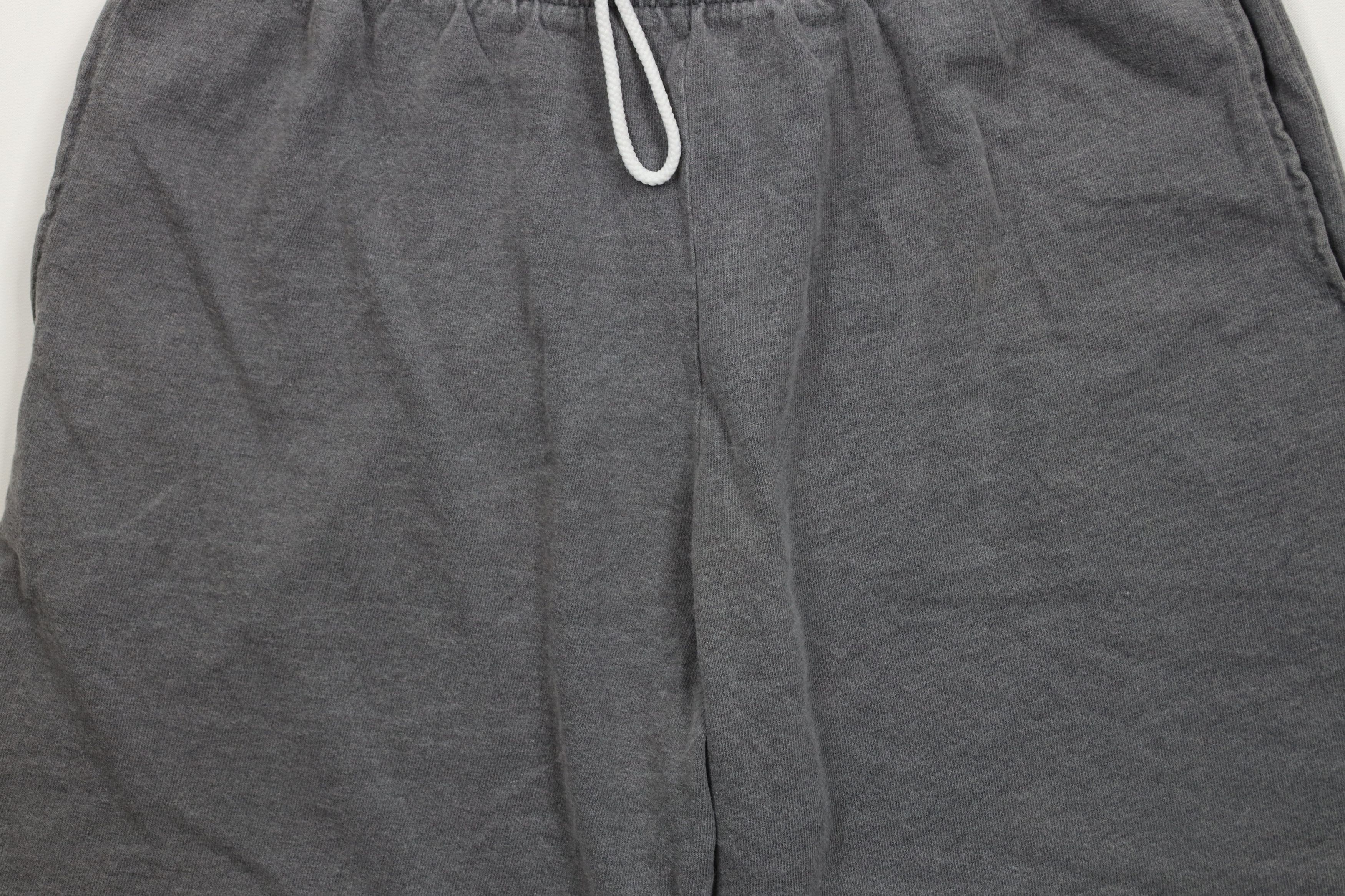Vintage Vintage 90s Streetwear Blank Above Knee Cotton Shorts Gray Size US 32 / EU 48 - 3 Thumbnail