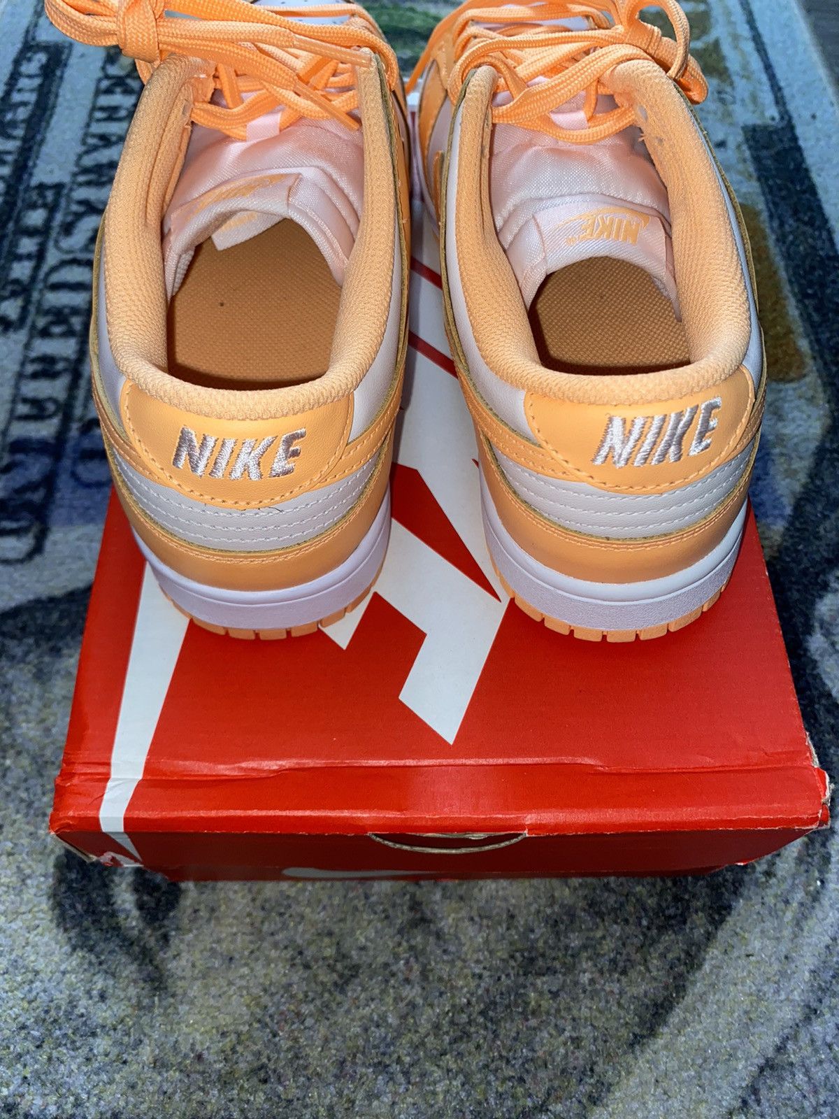 Nike Nike Dunk Low Peach Cream (8.5 Mens) Size US 10 / IT 40 - 4 Thumbnail
