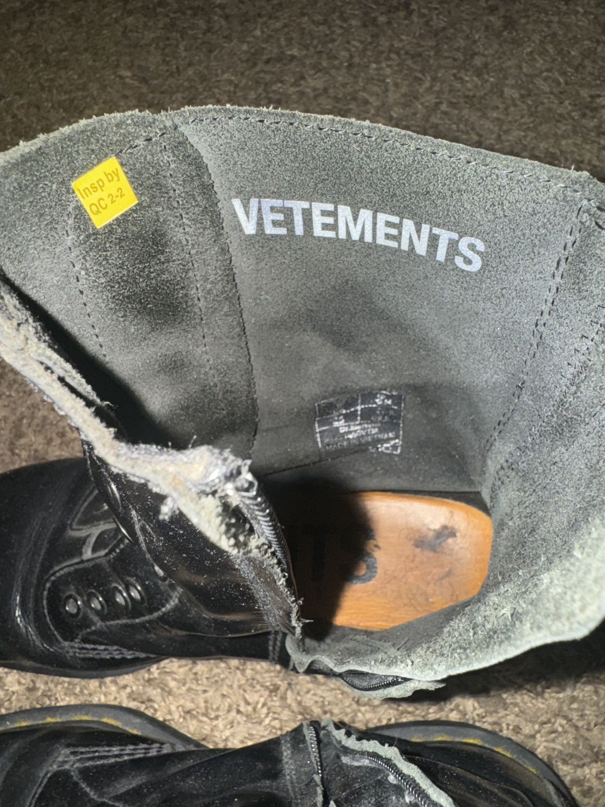 Dr. Martens × Vetements Dr Marten x Vetements Size US 10 / EU 43 - 13 Thumbnail
