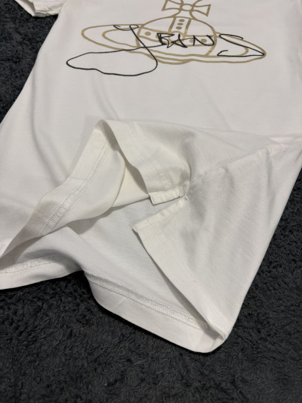 Vivienne Westwood Vivienne Westwood Classic Gold Orb Tee Size S / US 4 / IT 40 - 4 Thumbnail