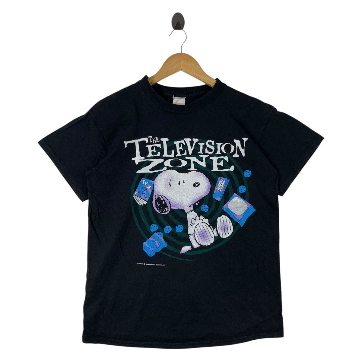 Cartoon Network Vintage 90s Snoopy "The Television Zone" Peanuts Tee Size US XL / EU 56 / 4 - 1 Thumbnail