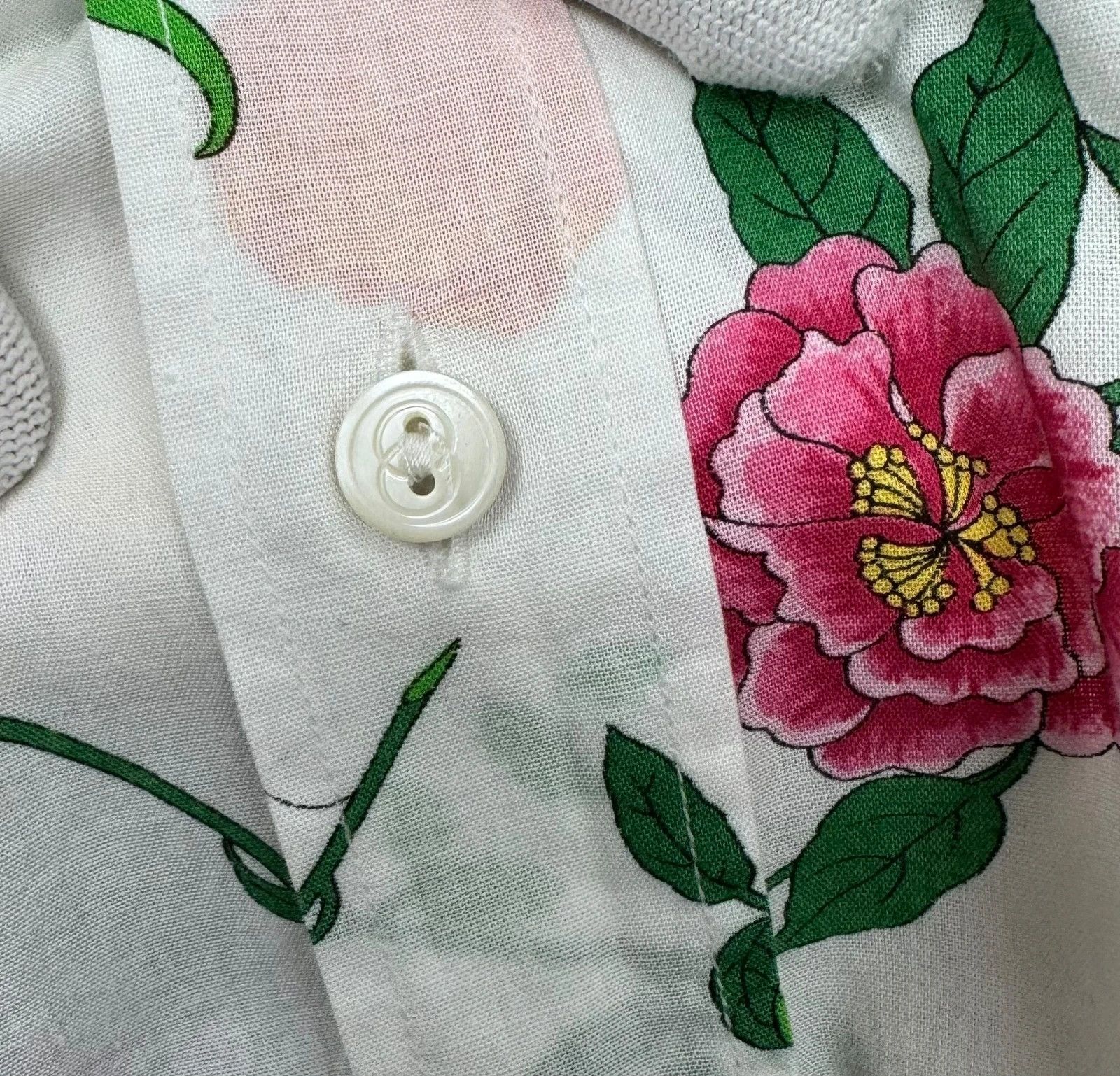Gucci Gucci Floral Printed Shirt Vintage Cotton size 14 1/2 37 Size L / US 10 / IT 46 - 15 Thumbnail