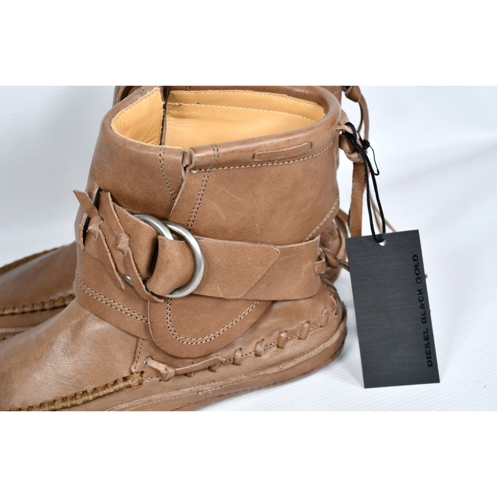 Diesel Diesel Black Gold Boots Leather Men's 10.5 Brown Boots, Diesel Brand, Leather Upper & Insole, Italy, Size US 10.5, EU 44, UK 9.5, Vintage No, Boots Size US 11 / EU 44 - 7 Thumbnail