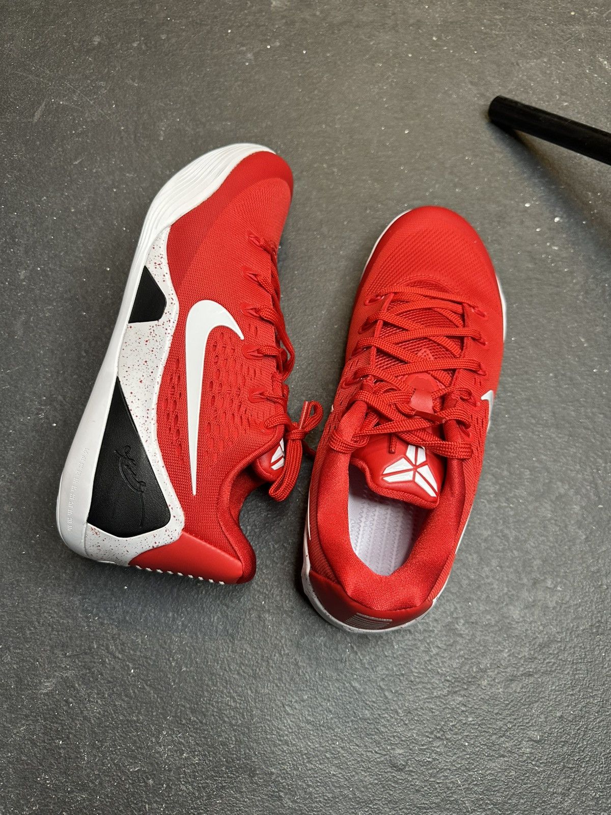 Nike Kobe 9 EM PROTRO TB UNIVERSITY RED Size US 10.5 / EU 43-44 - 1 Thumbnail