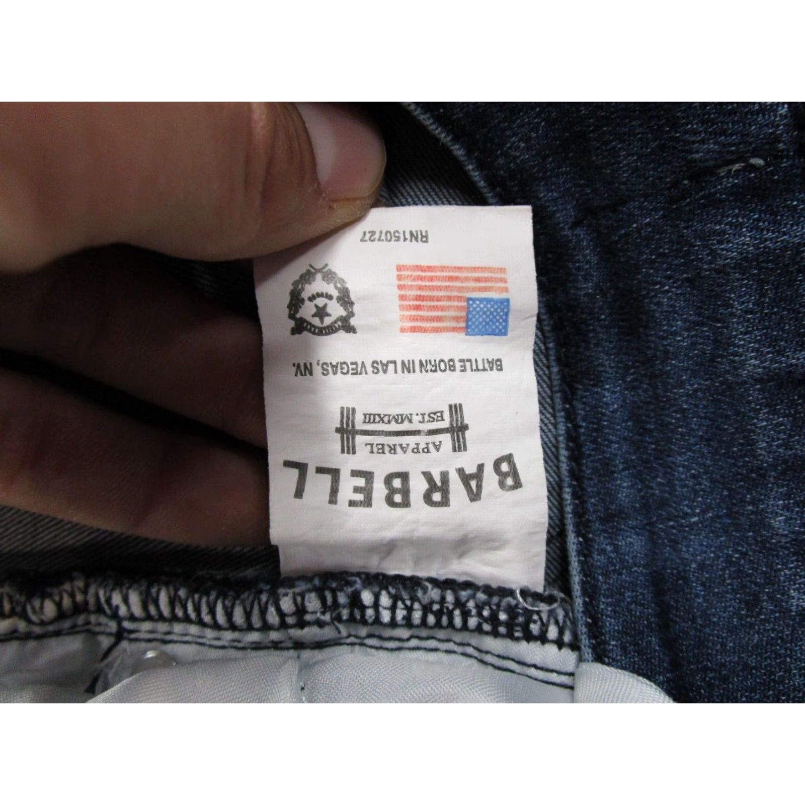 Vintage Barbell Jeans Men’s Blue Medium Wash Denim Skinny Stretch Jeans SZ 38x31 Size US 28 / EU 44 - 6 Thumbnail