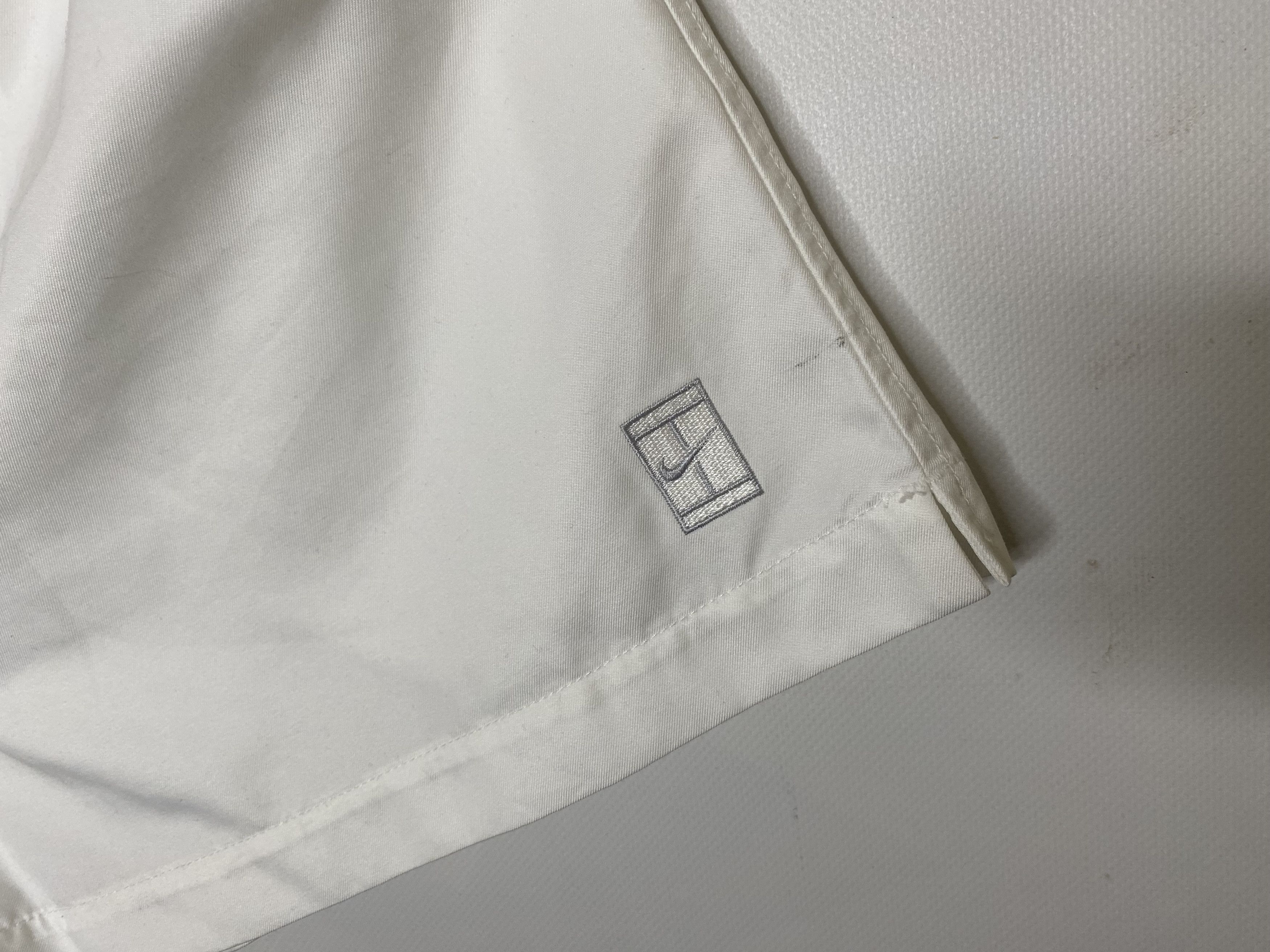 Nike × Vintage VINTAGE NIKE CHALLENGE COURT TENNIS SHORTS SIZE L Size US 36 / EU 52 - 3 Thumbnail