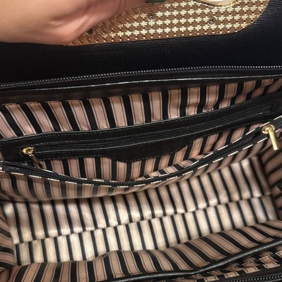 Other MK Dupe Black Croc Embossed Bag with Gold Accents Size ONE SIZE - 7 Thumbnail