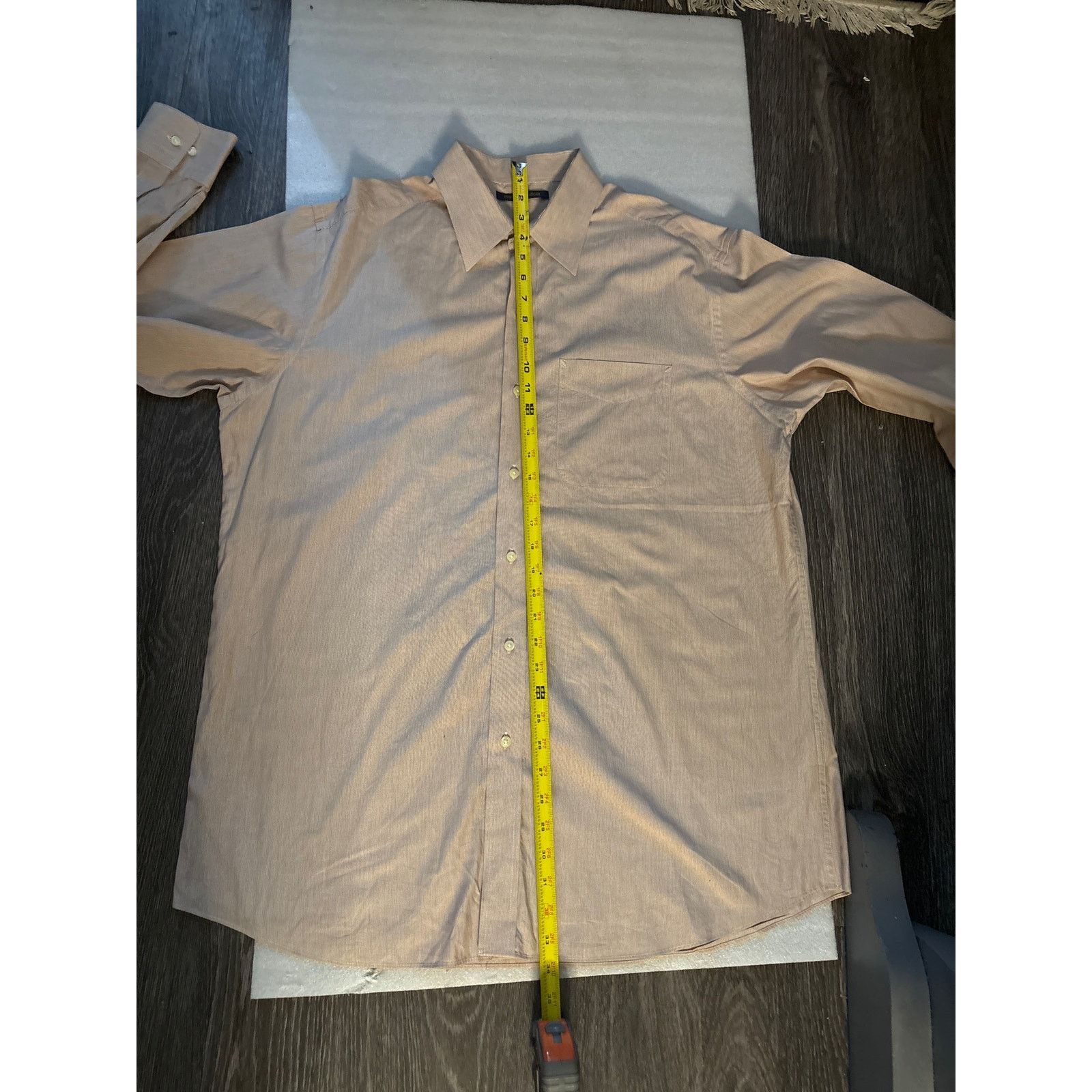 Tommy Hilfiger Tommy Hilfiger Light Brown Dress Shirt 16 1/2 32-33 Size US XXS / EU 40 - 6 Thumbnail