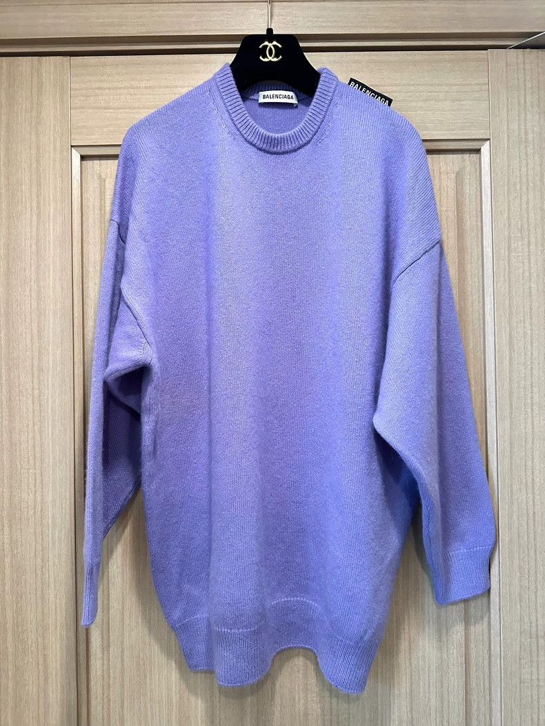 Balenciaga Balenciaga Purple shoulder logo tag cashmere sweater 2501-N Size US XS / EU 42 / 0 - 1 Thumbnail