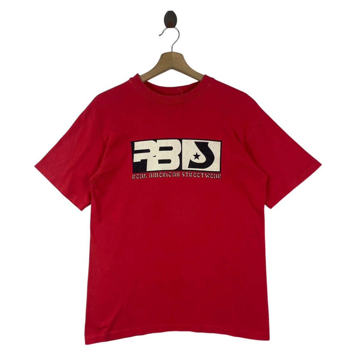 Vintage Vintage REAL AMERICAN STREETWEAR Tee Size US M / EU 48-50 / 2 - 1 Thumbnail