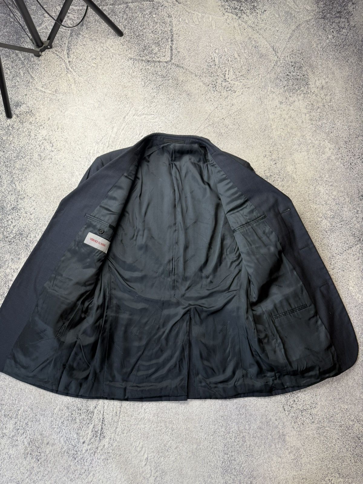 Vintage Vintage Versace Classic Black Blazer Luxury Y2K Size 48R - 14 Thumbnail