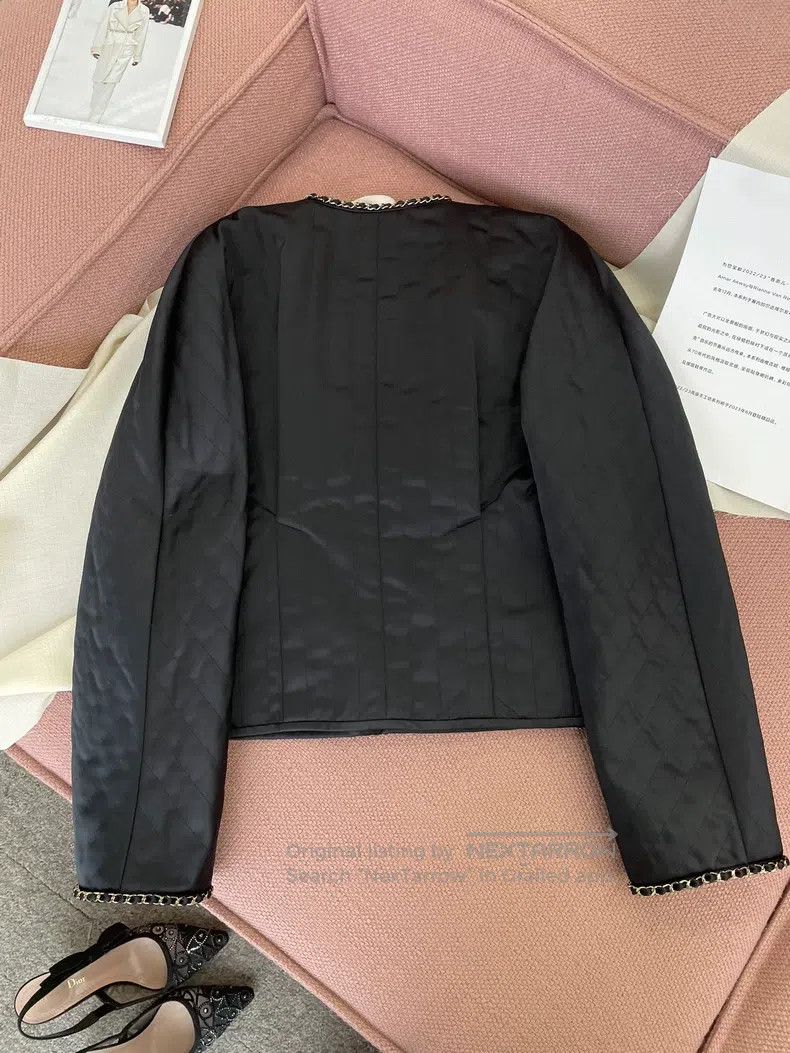 Chanel Chanel Black gold chain leather chain thin cotton jacket Size XS / US 0-2 / IT 36-38 - 4 Thumbnail