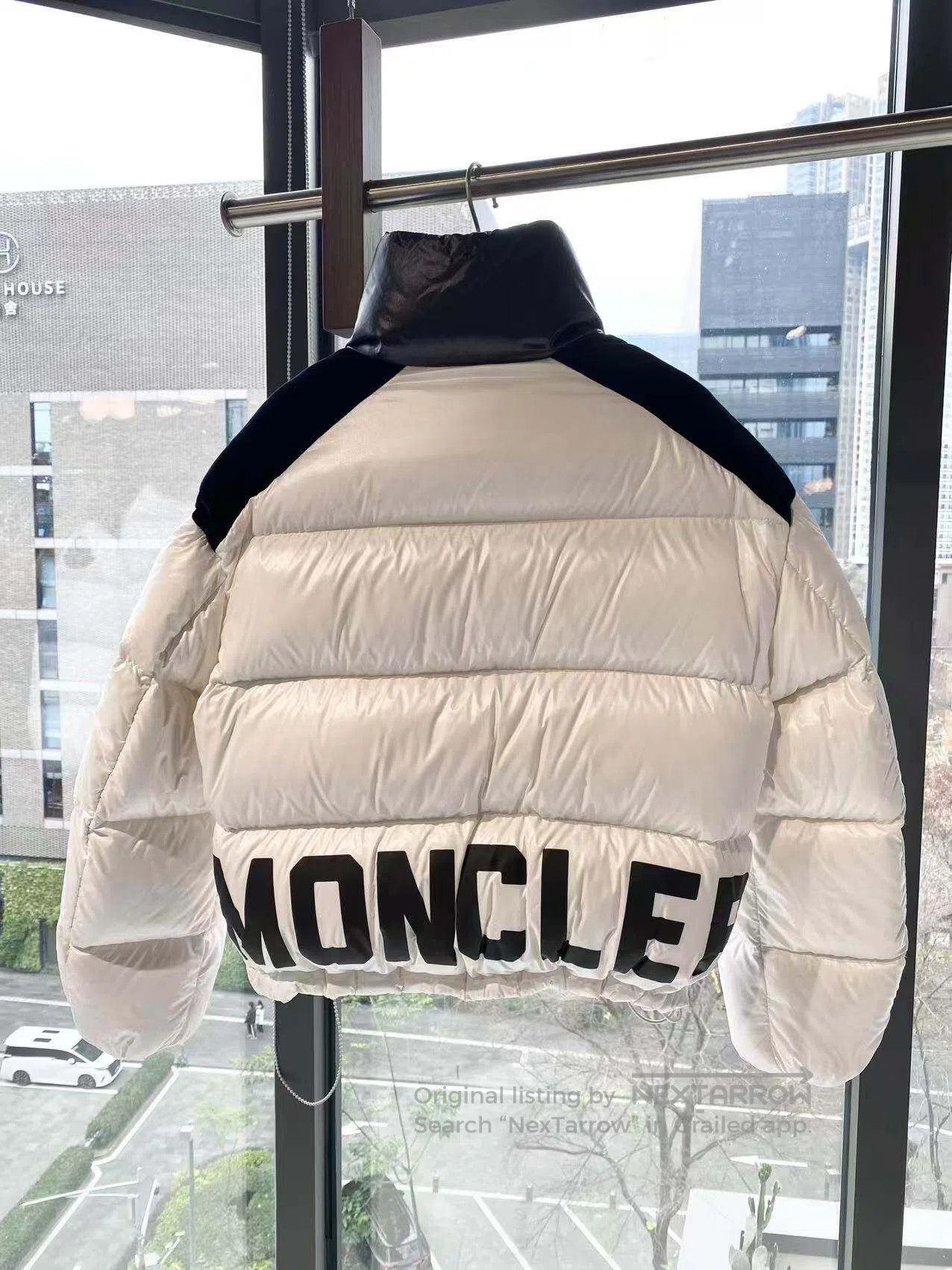 Moncler Moncler Size 0 Black letters on the back and white down jac Size XS / US 0-2 / IT 36-38 - 3 Thumbnail