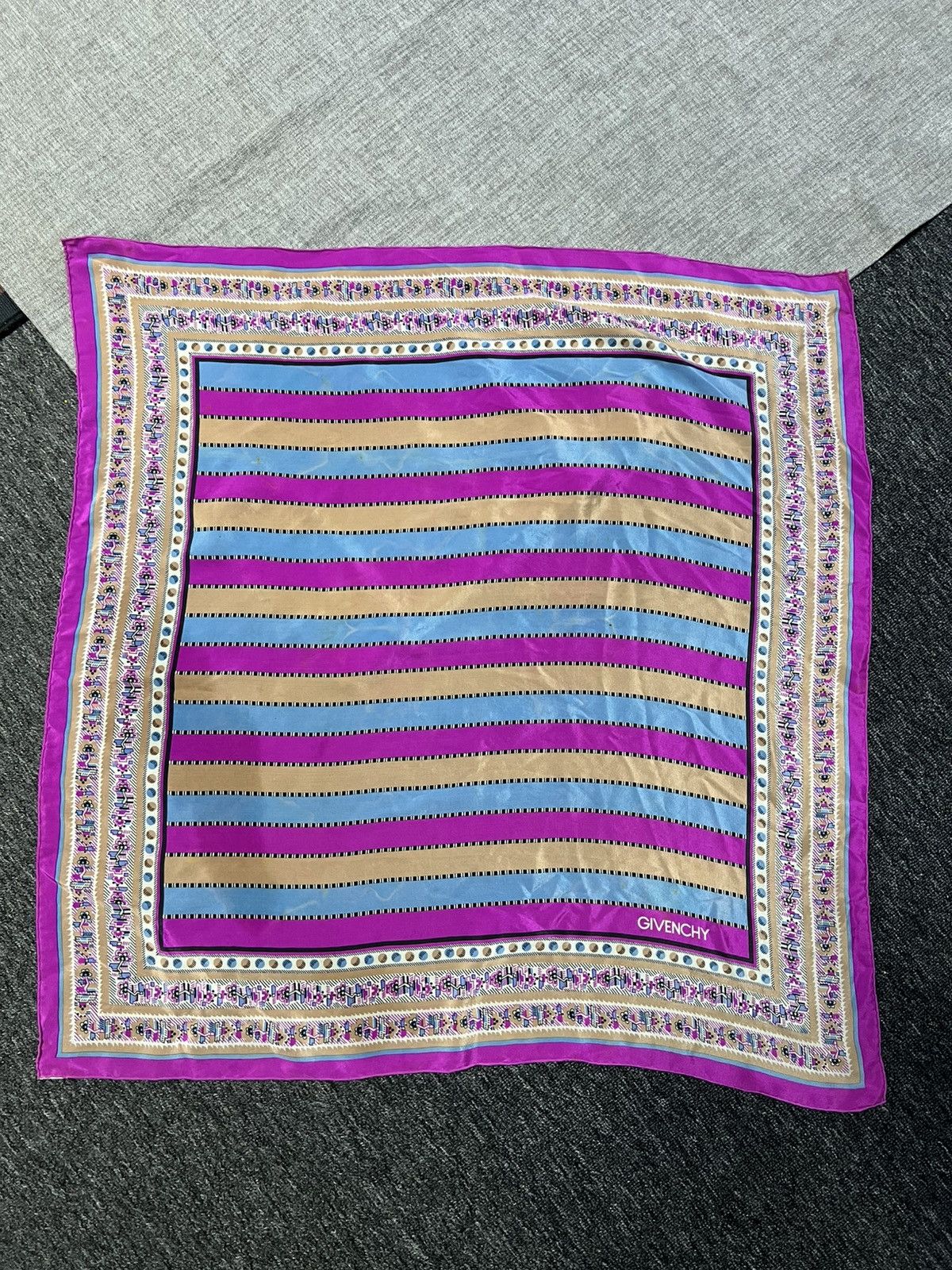 Givenchy Vibtage Givenchy Silk Scarf Size ONE SIZE - 1 Thumbnail