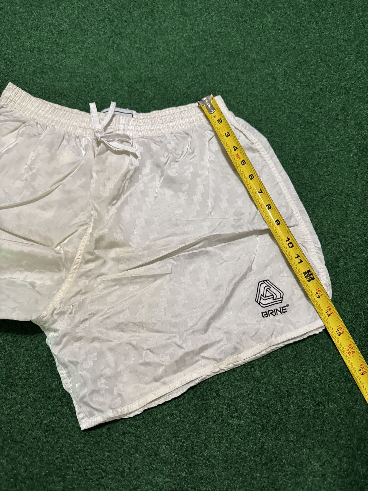 Vintage Vintage Brine Soccer Checkered 80s 90s White Lrg 6” Shorts Size US 30 / EU 46 - 9 Thumbnail