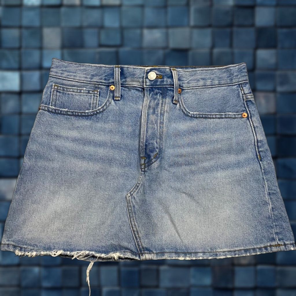 Madewell Madewell Skirt Womens sz 26 Blue Denim Medium Wash Pencil Straight Raw Hem Size 26" / US 2 / IT 38 - 1 Thumbnail