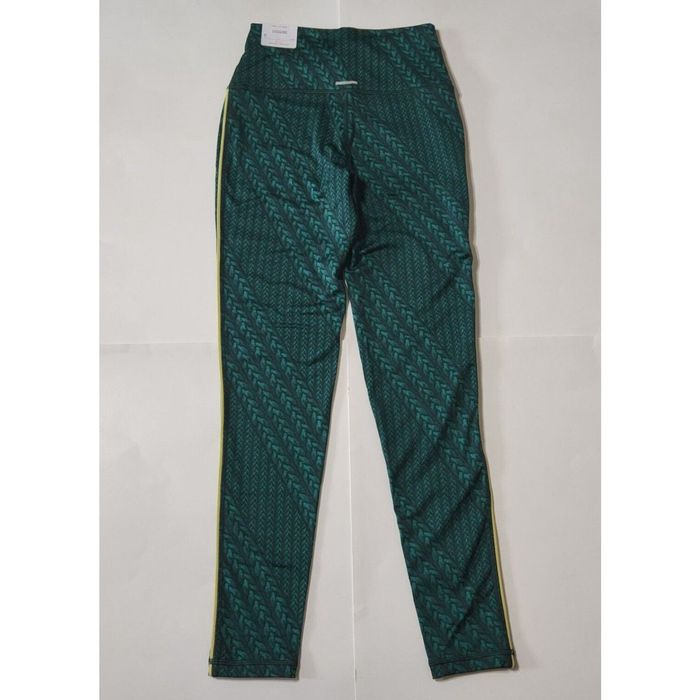 Vintage NWT Aerie Sz M Leggings Chill Play Move 7/8 Activewear Pants Green