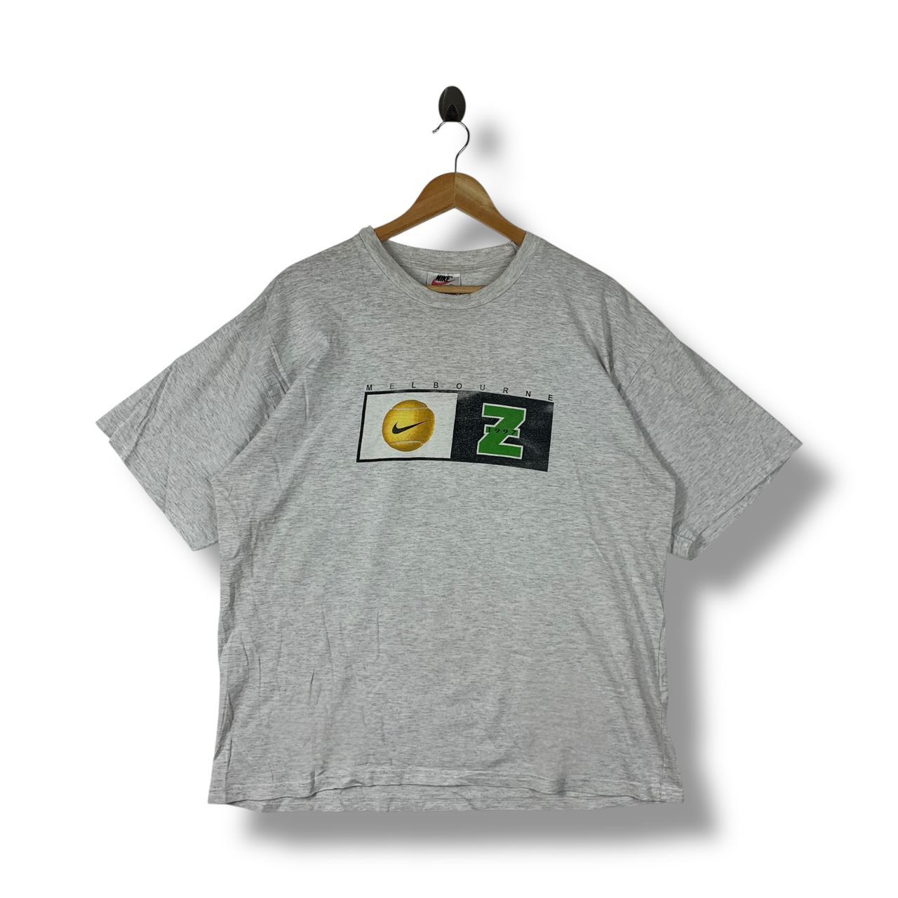 Nike Vintage distressed NIKE tennis melbourne spellout printedtee Size US L / EU 52-54 / 3 - 1 Thumbnail