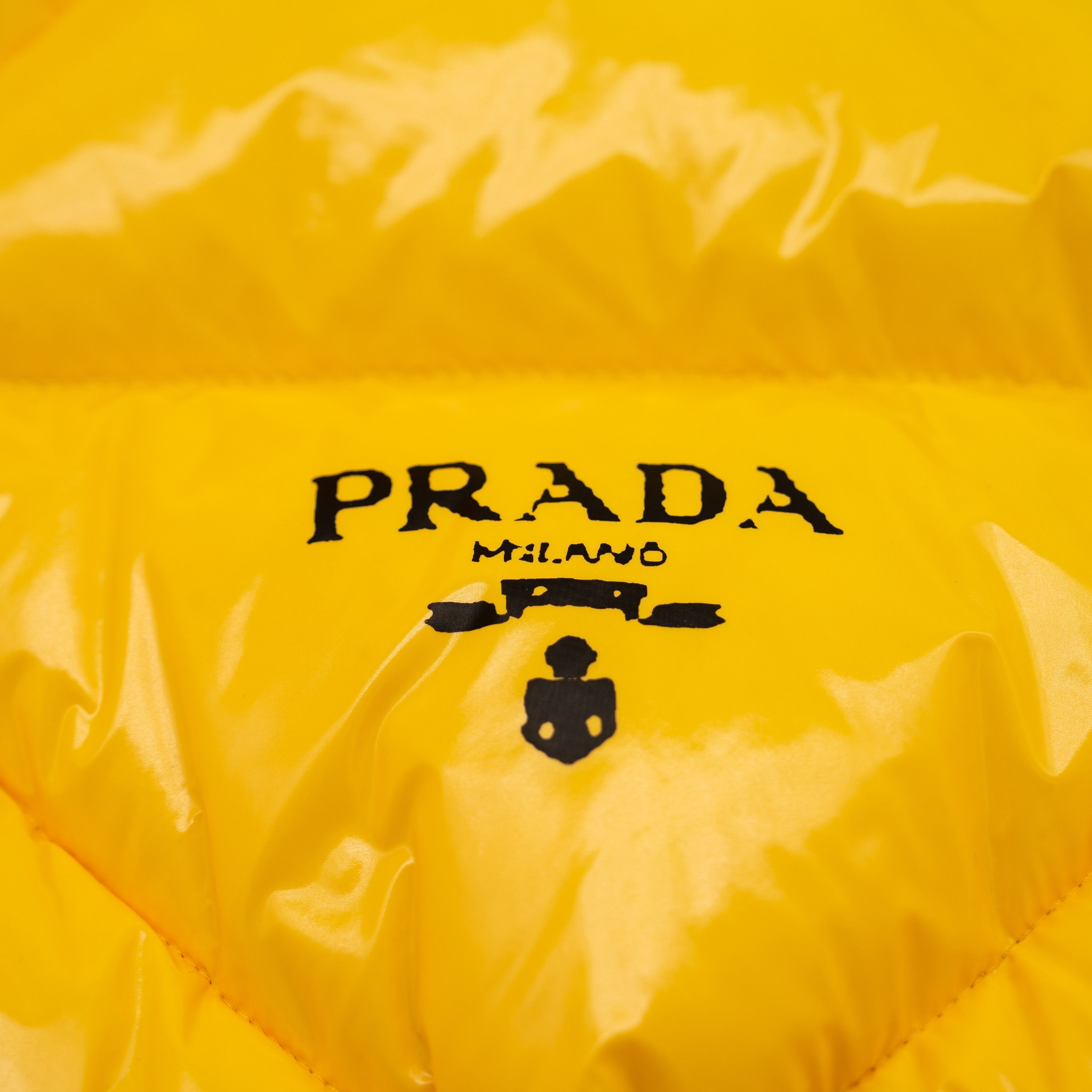 Prada 8 US Prada Yellow Triangle-Quilted Puffer Down Jacket Nylon Size M / US 6-8 / IT 42-44 - 6 Thumbnail