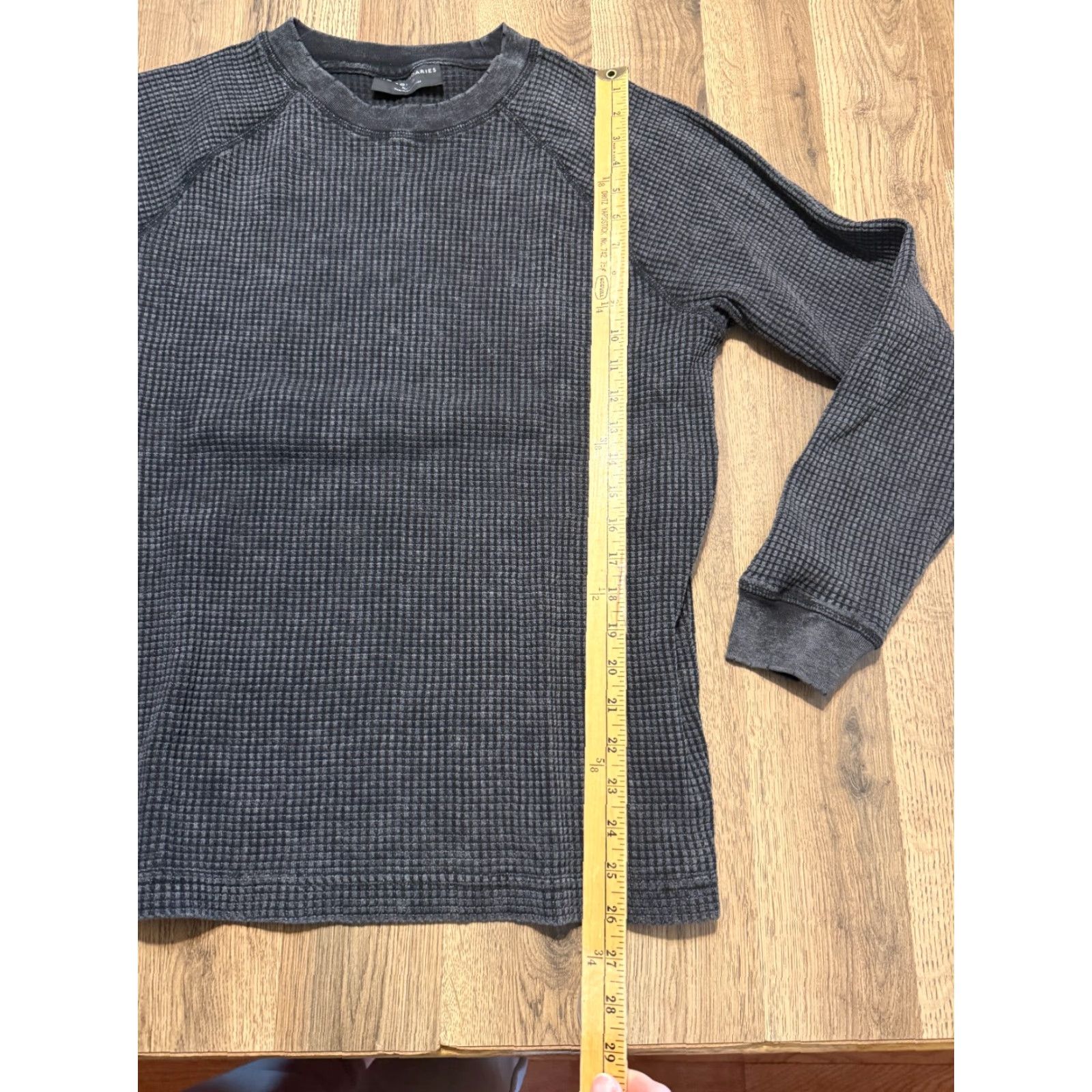Vintage VINTAGE? No Boundaries Shirts Men's XL Black Crewneck Long Sleeve Size US XL / EU 56 / 4 - 7 Thumbnail