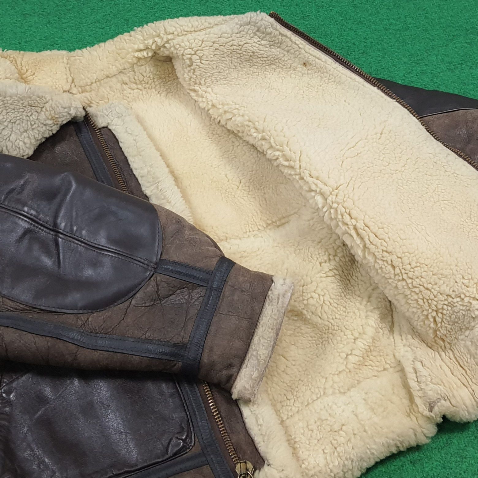 Avirex 90s Avirex Jacket Sheepskin Shearling Flight Leather C303N10 Size US M / EU 48-50 / 2 - 8 Thumbnail