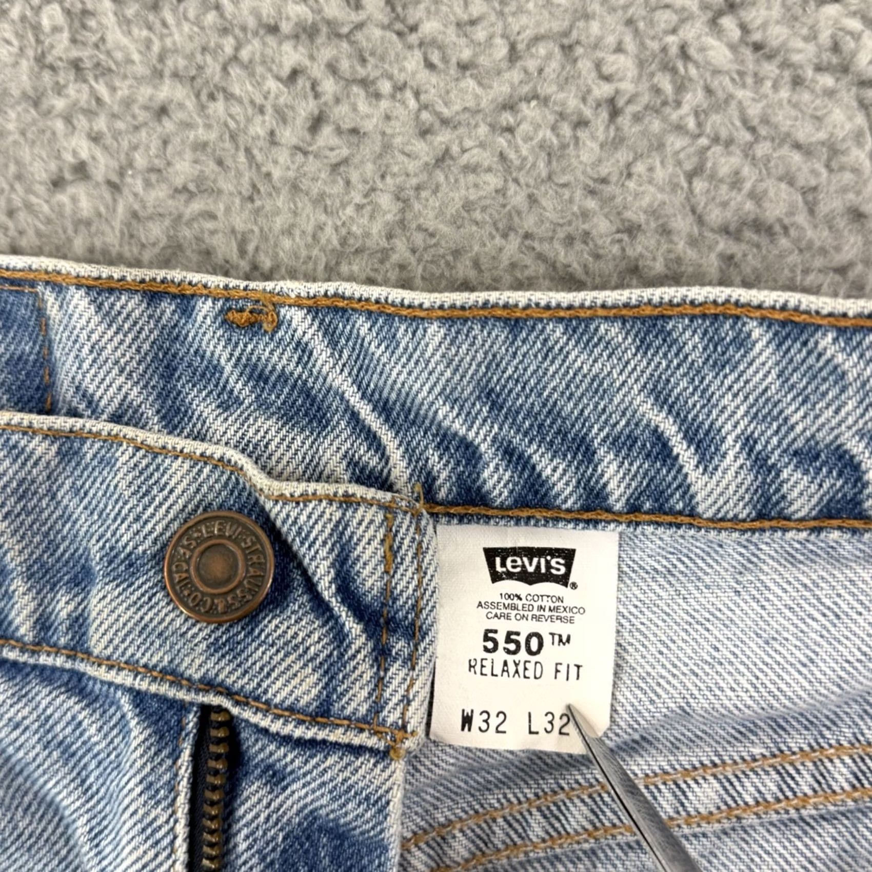 Levi's VINTAGE Levi's 550 Jeans Mens 30x32 Blue Relaxed 90s Orange Tab Grunge Zip Denim Shirt Size US 30 / EU 46 - 5 Thumbnail