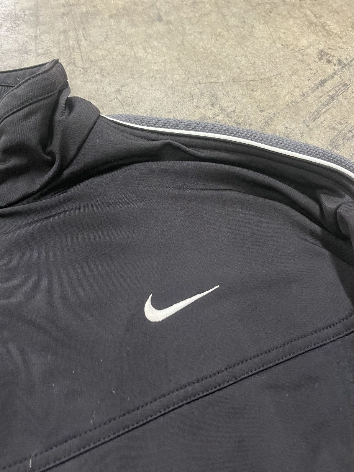 Nike × Vintage Nike y2k track jacket streetwear hype sport rare Size US L / EU 52-54 / 3 - 9 Thumbnail