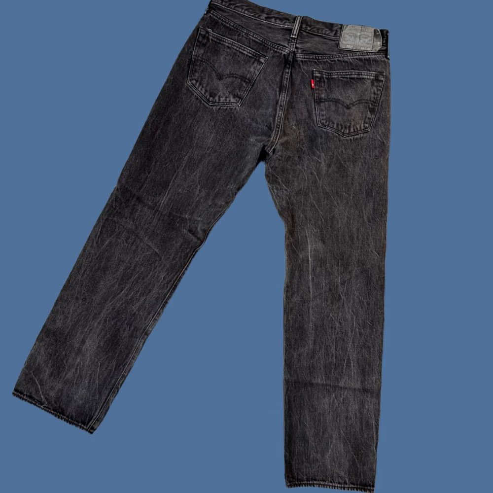 Levi's Levi's 501 Jeans Mens Straight Leg Black Wash Distressed Denim Button Fly 36x31 Size US 36 / EU 52 - 1 Thumbnail