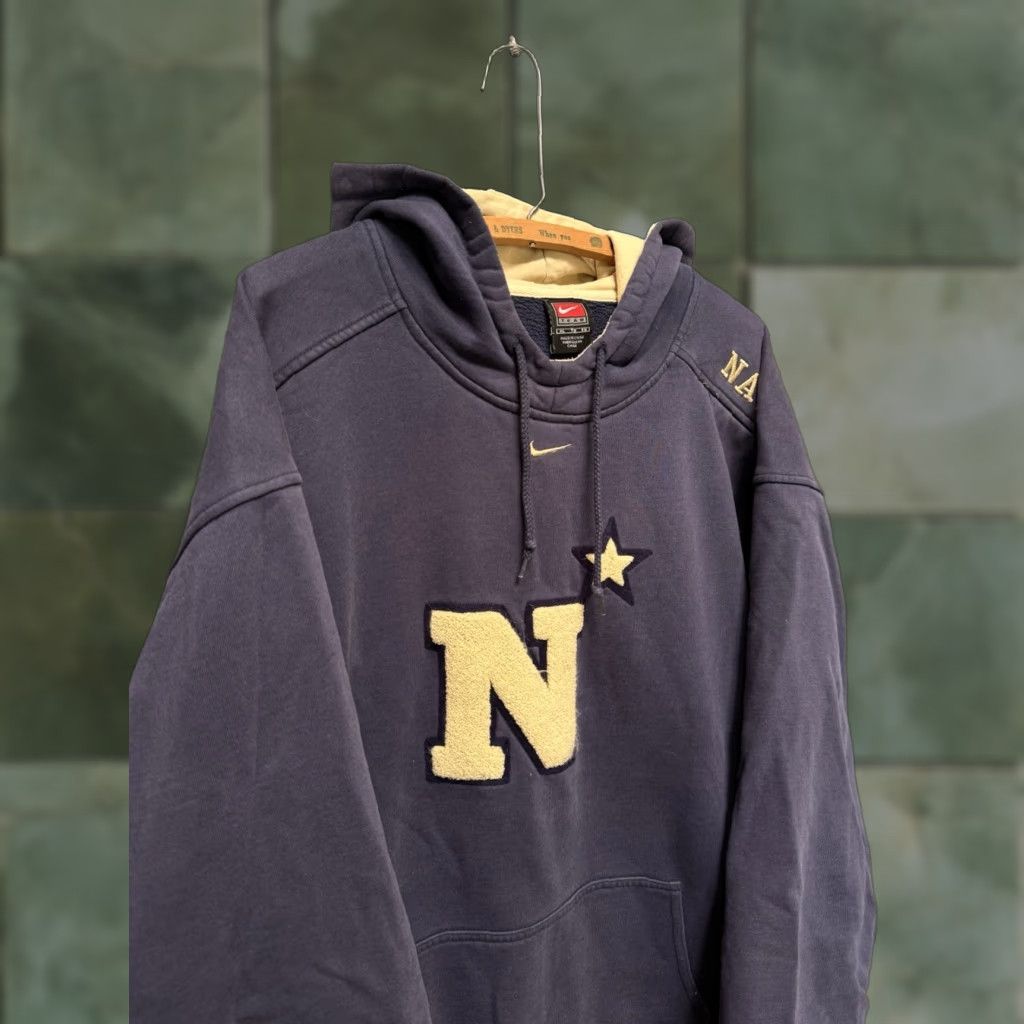 Nike VINTAGE Nike Team US Navy College Center Check Blue Hoodie XL Men Regular Pullover Size XL Size US XL / EU 56 / 4 - 1 Thumbnail