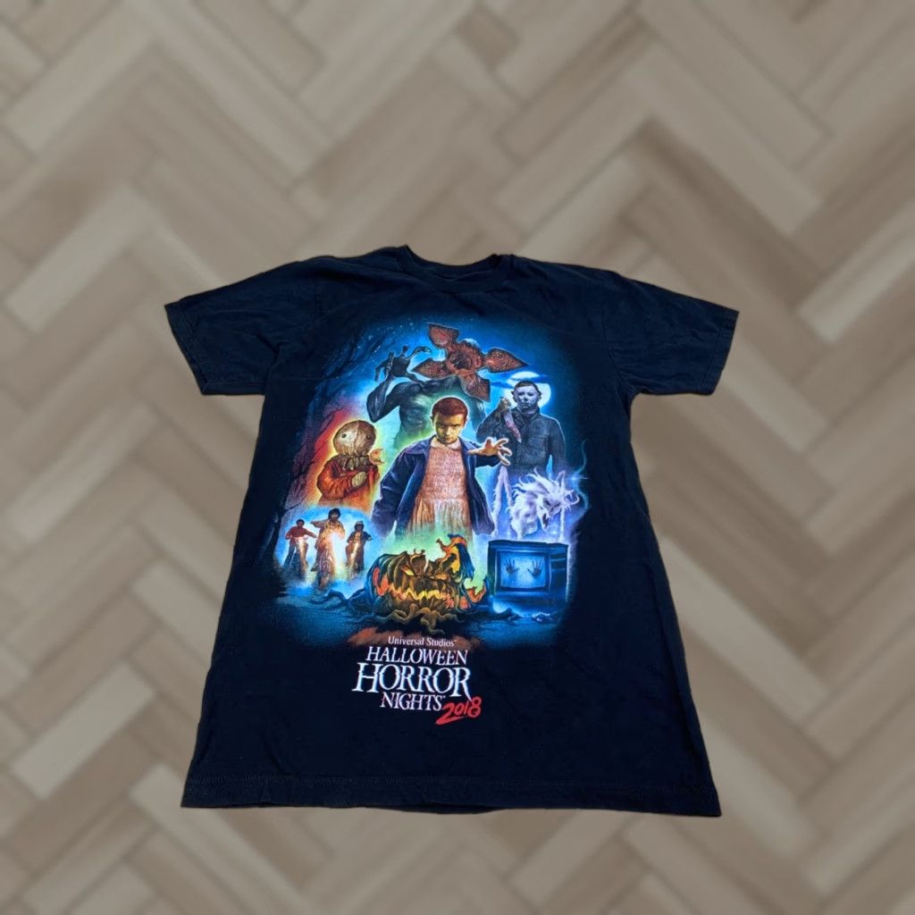 Vintage **Universal Studios Halloween Horror Nights T-Shirt Mens S Black** User: Universal Studios Halloween Horror Nights T-Shirt Mens S Black Size US S / EU 44-46 / 1 - 1 Thumbnail