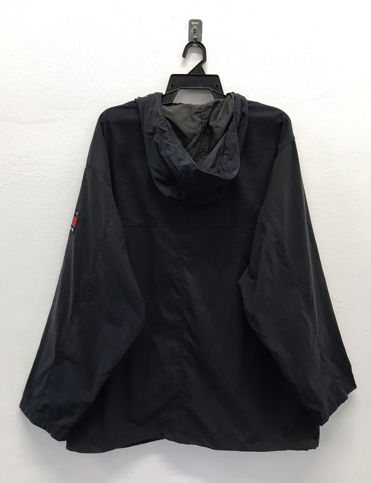 Tommy Hilfiger × Vintage Vintage Tommy Hilfiger Jacket Hoodie Size US L / EU 52-54 / 3 - 2 Thumbnail