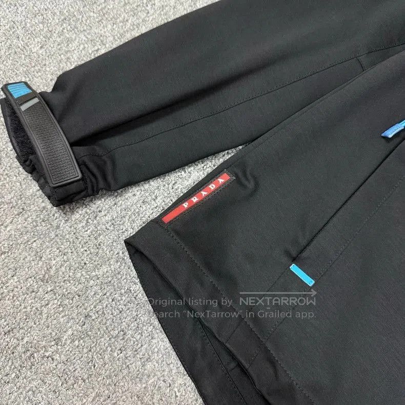 Prada Prada Black Logo Zip Jacket XS. Size US XS / EU 42 / 0 - 3 Thumbnail