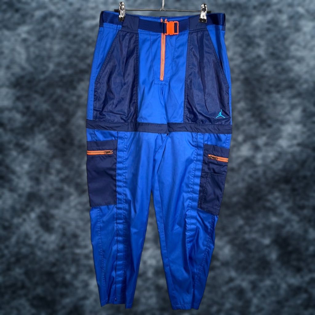 Jordan Brand Jordan Mens Small Blue Utility Cargo Pants W/ Elastic Waist Athletic Cargo Pocket Logo Regular Fit Shoes? Size US 29 - 1 Thumbnail