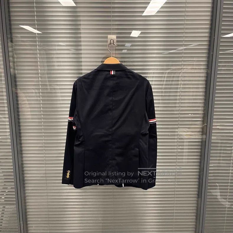 Thom Browne Thom Browne Double-Sleeve Gold Button Suit Jacket Size US S / EU 44-46 / 1 - 2 Thumbnail